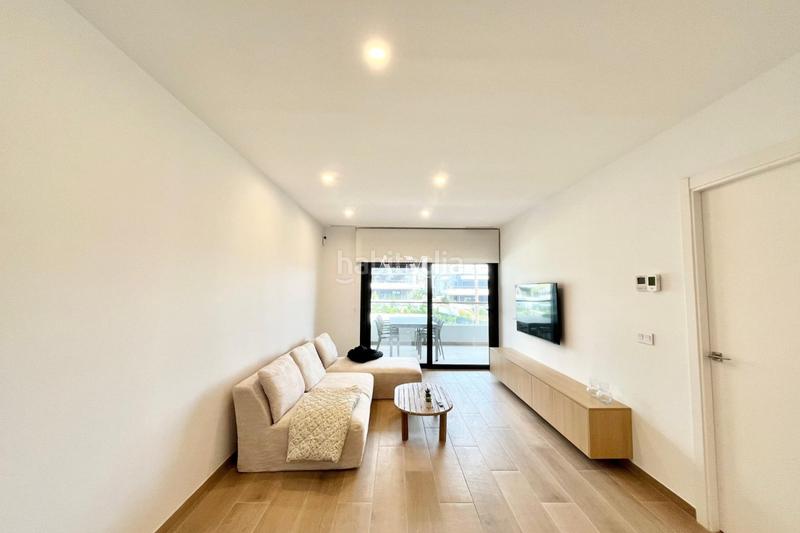 Foto 20656663-7dd9-4fe8-b932-c5a7729fbd74. Lloguer apartament amb calefacció aparcament piscina a Torrevieja