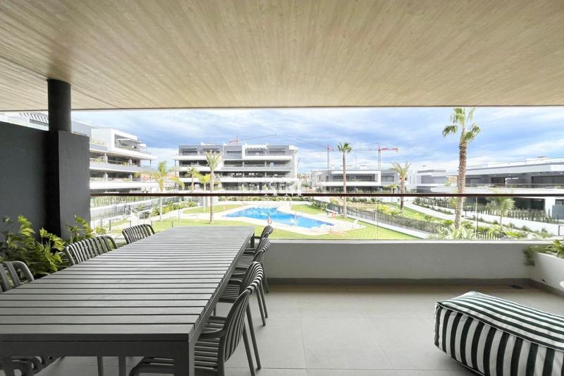 Foto 61e471b6-bb0e-44bf-8be9-571758380611. Lloguer apartament amb calefacció aparcament piscina a Torrevieja