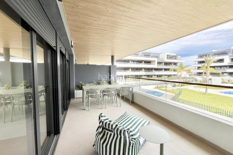 Foto 8b7ace5d-1b8e-42af-a2ad-5970bb2dbed3. Rent apartment with heating parking pool in Zona Carrefour - Urbanizaciones Torrevieja