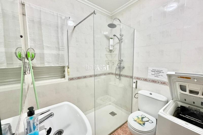 Foto 7aba14d7-693b-4fcc-9c8a-8cf4cfed4868. Alquiler casa disponible desde ya...encantadora casa de una planta con amplio jardín para disfrutar del soleado clima español, ubicada en una zo en Santa Pola