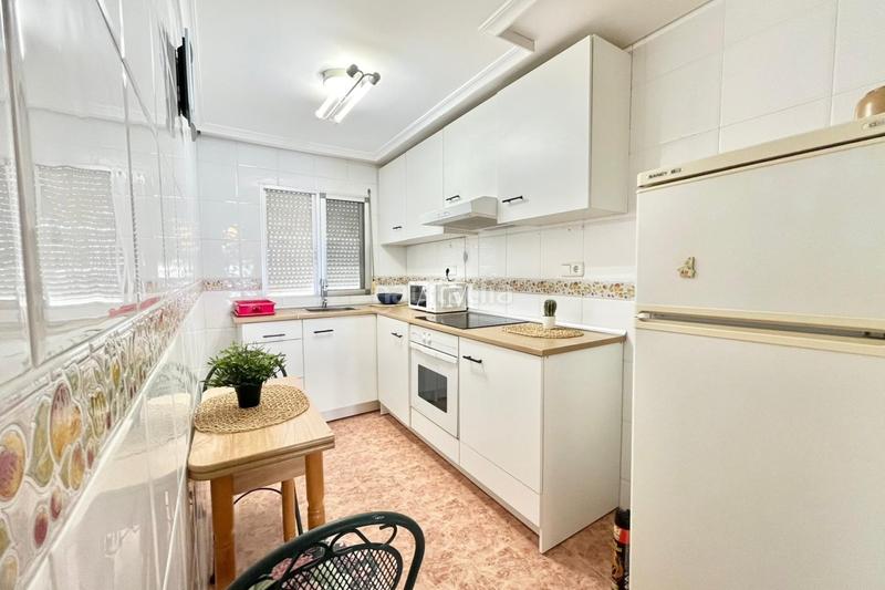 Foto 4e2faeef-4f19-4b10-aa97-6c08bb41d799. Rent house with heating in Panorama-Sierramar Santa Pola