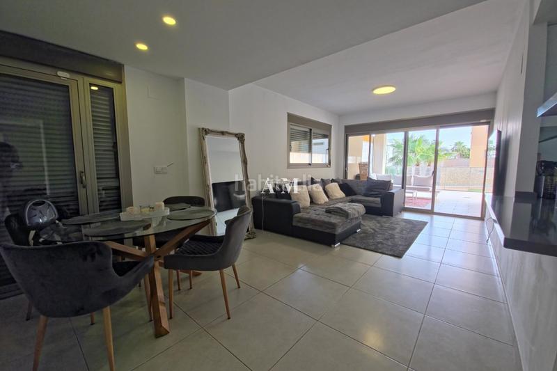 Foto 17ac51bb-782f-4adb-840d-ad11615631eb. Affitto piano terra con parcheggio piscina in Villamartín-Las Filipinas Orihuela