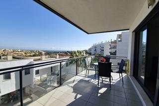 Lloguer Apartament a Lomas de Campoamor - Las Ramblas. Alquiler de larga temporadamoderno complejo residencial, privado