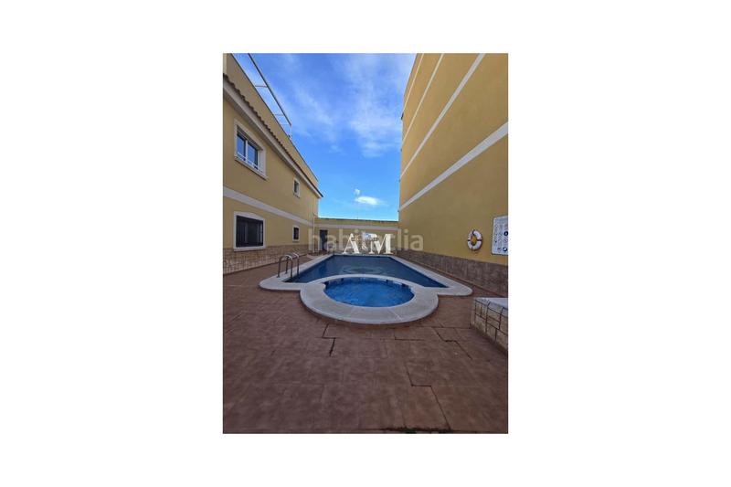 Foto 5765a742-8c10-4a2a-a8b6-6db9706f0156. Rent flat with heating pool in Formentera del Segura