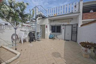 Affitto Piano terra in Zona Carrefour - Urbanizaciones. Alquiler desde enero 2026 hasta 30 de junio 2026bungalow de solo