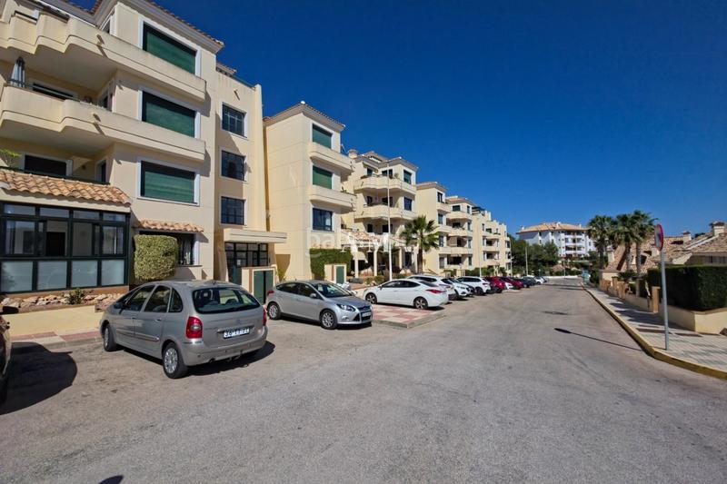 Foto e28a5160-7c8b-4bd3-8d4a-d7445b61833a. Affitto appartamento con riscaldamento parcheggio piscina in Orihuela