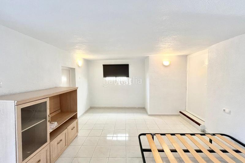 Foto 1513fc9e-2291-46b8-bc46-5bc454e7a9ee. Lloguer casa adossada amb calefacció a San Miguel de Salinas