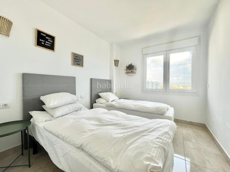 Foto 42e44247-74bc-49b6-922e-c3a258f410fa. Lloguer apartament amb calefacció aparcament piscina a Torrevieja