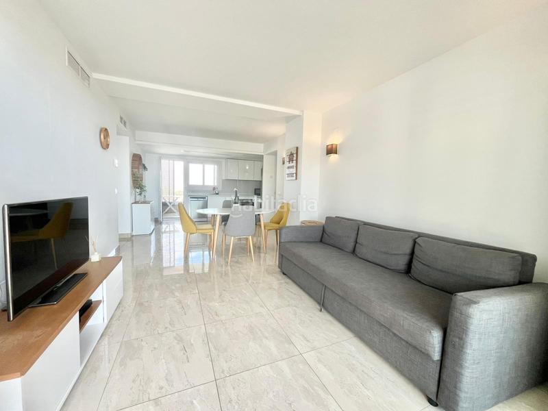Foto de65e97a-4e7d-4caa-babb-9e19919e2296. Lloguer apartament amb calefacció aparcament piscina a Torrevieja