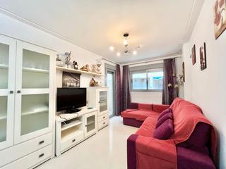 Location Appartement à Gaspar Perelló. Disponible para alquiler de larga temporadaapartamento situado a