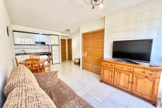 Rent Flat in Las Viñas. Disponible para alquiler de larga temporadapiso de planta baja u