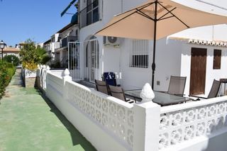 Location Rez-de-chaussée à Los Balcones-Los Altos. Alquiler disponible desde septiembre de 2026 hasta el 30 de mayo