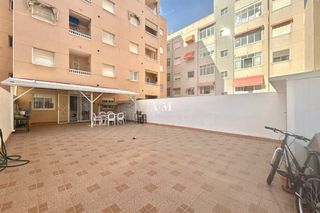 Miete Appartement in Zona Playa del Cura. Disponible para alquiler a partir del 5 de julio de 2026...piso