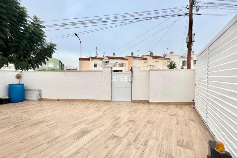 Foto f918bd27-b393-4289-aa2c-6fd729ed0109. Lloguer estudi amb calefacció a Zona Carrefour - Urbanizaciones Torrevieja
