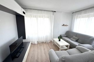Miete Etagenwohnung in Bigastro. Disponible para alquiler desde hoy...este luminoso y espacioso p