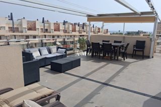 Lloguer Àtic a Pueblo Latino. Alquiler desde septiembre 2026 hasta 30 de junio de 2027áticonbs