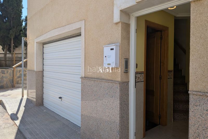Foto 734d0f22-827f-4182-a7fb-41b1632f5a69. Casa adossada amb calefacció aparcament a Rojales