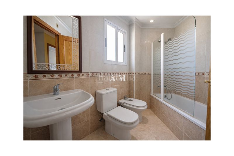 Foto b9c727b8-40c3-488f-a987-d9ce953466aa. Casa adossada amb calefacció aparcament a Rojales