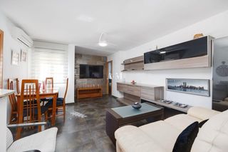 Location Appartement à Cabo Cervera. Disponible desde octubre para larga temporadanbspse alquila piso