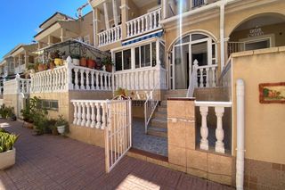 Miete Reihenhaus in Zeniamar - Horizonte - La Campana. Disponible ahora...ofrecemos esta casa en alquiler ubicada en un