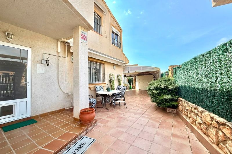Foto 06631f44-a988-40cd-a6fb-8688ee6bd9d7. Casa adossada amb calefacció aparcament piscina a San Javier