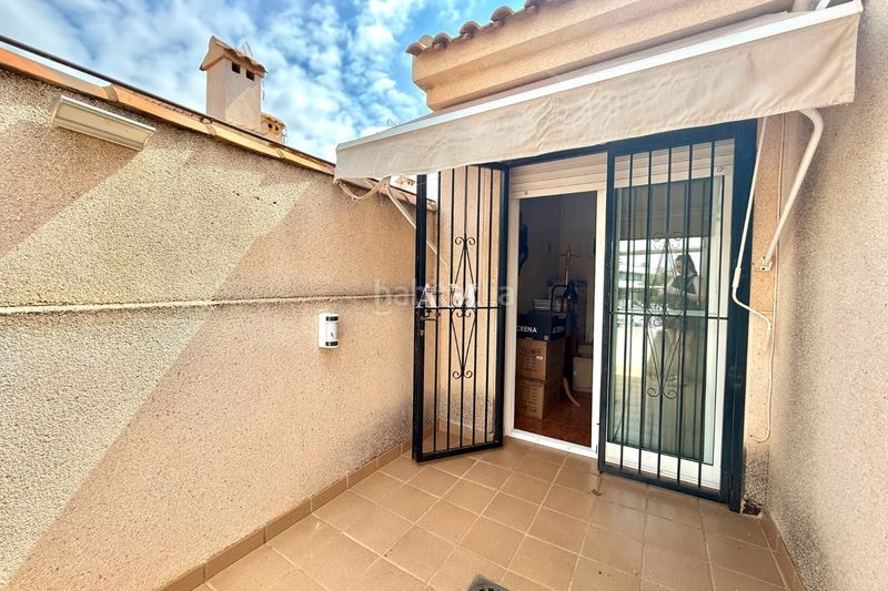 Foto 5ce7cbbb-abf3-4bf1-9035-4078a387913d. Casa adossada amb calefacció aparcament piscina a San Javier