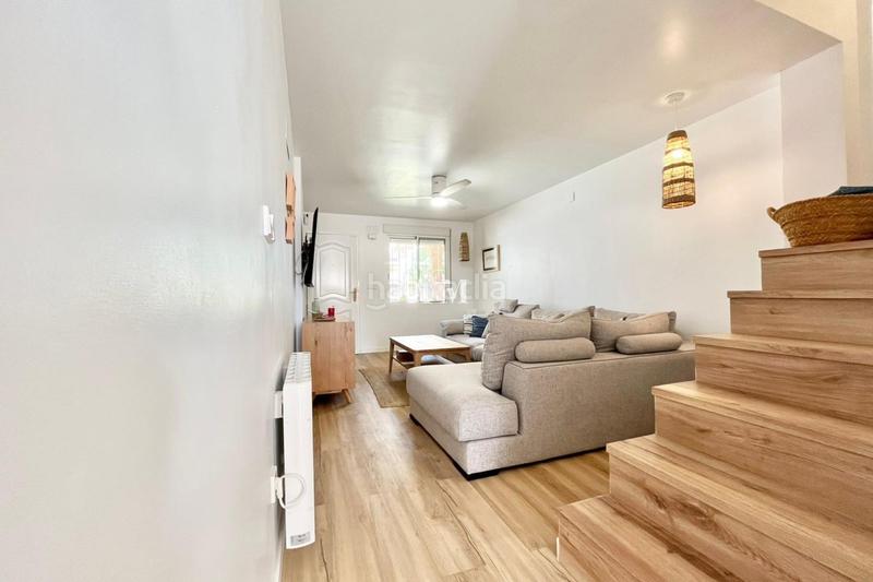 Foto 620a4071-bbc0-4b13-9069-df966a94a9cc. Lloguer casa aparellada amb calefacció aparcament a Santa Pola