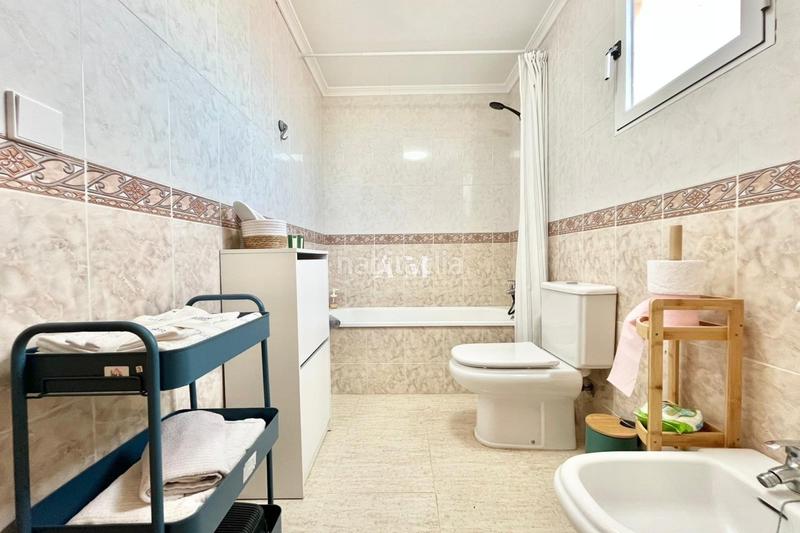 Foto fa5fa445-7613-40a3-9ba0-1e21ad549ae7. Location maison jumelée avec chauffage parking dans Santa Pola