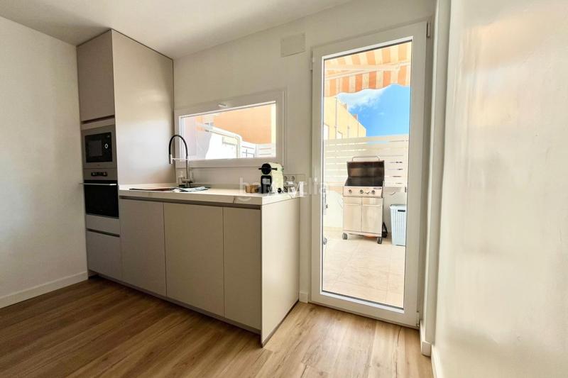 Foto 9191a282-ed5a-41b2-bd07-b8d106c13f8a. Miete doppelhaus mit heizung parking in Playa Tamarit-Playa Lissa Santa Pola