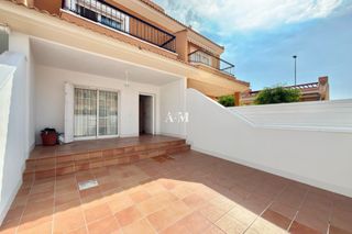Rent Duplex in Santiago de La Ribera. Disponible a partir de septiembre de 2026...le ofrecemos esta ca
