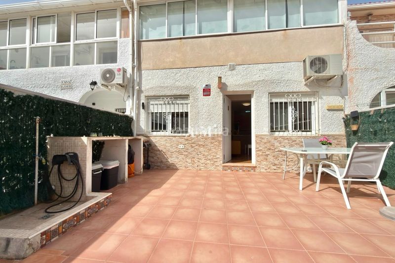 Foto 621102b5-7786-47f2-ae1e-2fc7ceac03c5. Casa adossada amb calefacció a Cabo Cervera Torrevieja