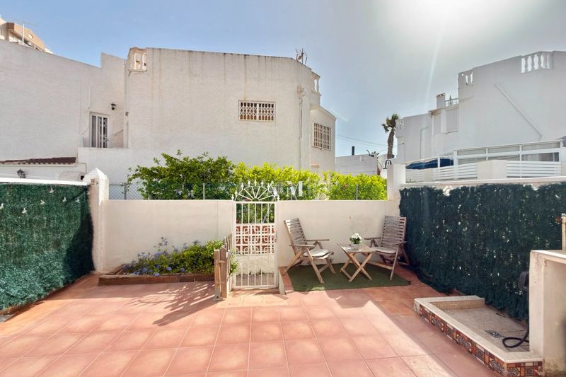 Foto e3524541-c850-45a8-93f6-54a9f399cae0. Casa adossada amb calefacció a Cabo Cervera Torrevieja