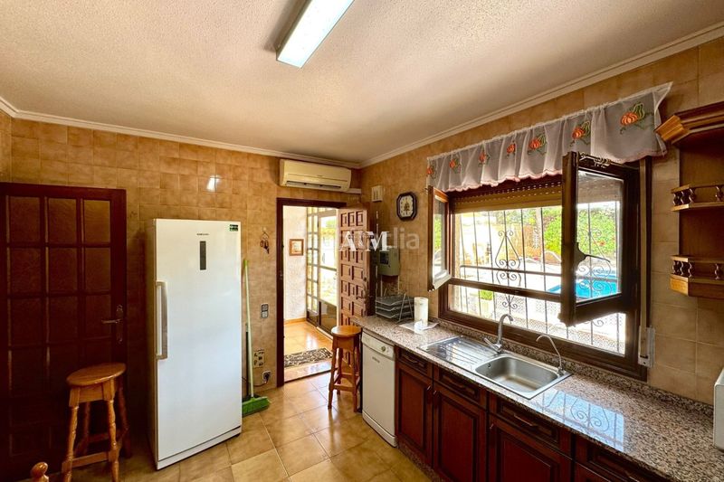 Foto 1230da03-cd57-487f-a84b-8dc2dd94fed7. Rent house with heating parking pool in Centro de la Ciudad Quesada Rojales