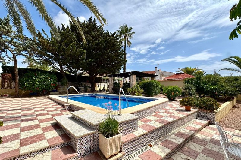 Foto f1064ee2-a717-4767-812d-1aa48e15b78a. Rent house with heating parking pool in Centro de la Ciudad Quesada Rojales