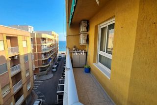 Location Appartement à Zona Playa de los Locos. Alquiler desde octubre de 2026 hasta el 31 de julio de 2027ampli