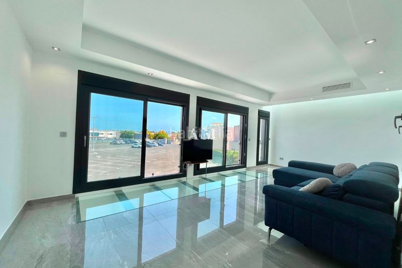 Foto d76b2871-6405-4d20-bbaf-3cfec1f688d1. Casa amb calefacció aparcament piscina a Lo Pagán San Pedro del Pinatar