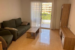 Lloguer Pis a Almoradí. Alquiler a largo plazo desde hoyapartamento ubicado en una urban