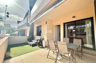 Location Appartement à Pueblo Latino. Disponible del 1 de septiembre a finales de junio de 2027este ap