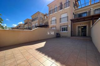 Location Maison à El Mojón. Alquiler disponible hoyamplio tríplex ubicado en una zona reside