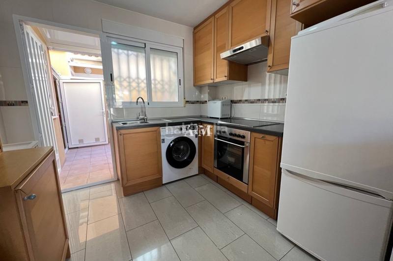 Foto c3820651-e7f8-4aa8-82f1-ced8b1e55070. Miete haus mit heizung parking in El Mojón Pilar de la Horadada