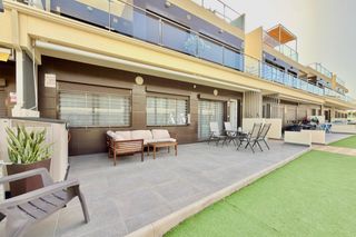 Lloguer Casa adossada a Pueblo Latino. Alquiler disponible desde septiembre hasta finales de junio de 2