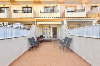 Location Maison jumelée à Santiago de La Ribera. Disponible desde septiembre 2026 hasta julio 2027!casa adosada d