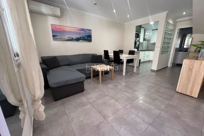 Foto ceb51625-0989-45d9-b65a-3b7806a6373e. Affitto casa a schiera con riscaldamento piscina in Santa Pola