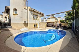 Location Maison à La Regia. Alquiler desde ya para todo el añovivienda unifamiliar, reformad