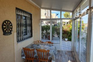 Location Maison jumelée à Zona Carrefour - Urbanizaciones. Alquiler desde ya para todo el añoeste alquiler adosado esta dis