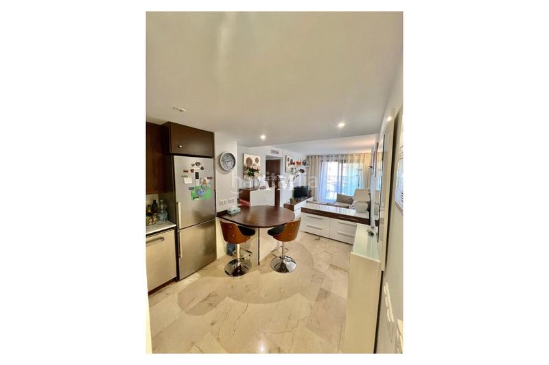 Foto f8129cf8-e57f-4214-92a0-eaade9610441. Location appartement avec chauffage parking piscine dans Torrevieja