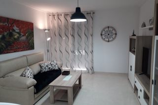 Location Appartement à Almoradí. Disponible a partir del 1 de enero!apartamento situado en las af