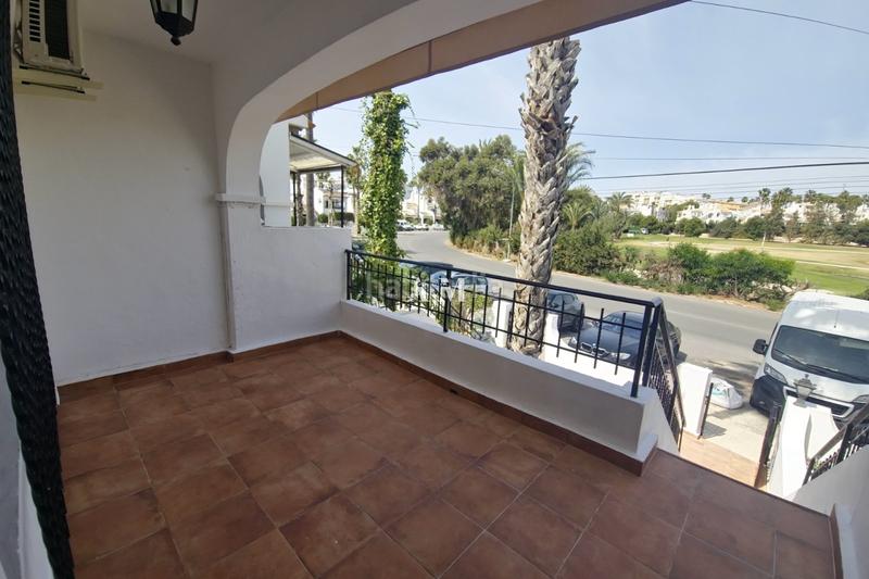 Foto 7087e21b-7535-4647-9dfb-1ca60470d155. Lloguer casa amb aparcament piscina a Villamartín-Las Filipinas Orihuela