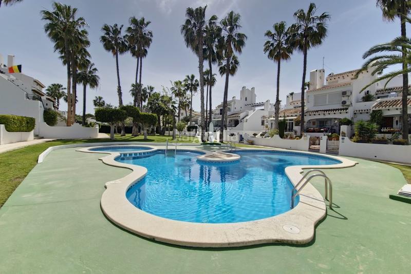 Foto 4ae6aadb-8099-42a2-a620-042343b70cf8. Miete haus mit parking pool in Villamartín-Las Filipinas Orihuela