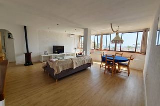 Miete Etagenwohnung in Mil Palmeras. Disponible para alquiler a partir de septiembre de 2026apartamen